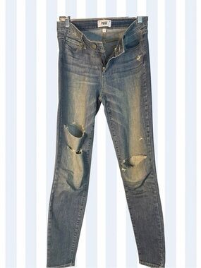 PAIGE Boyfriend Jeans Women 26 Light Blue Good Distressed Knee Rips Denim